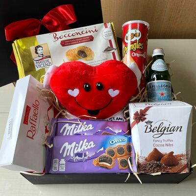 Love Hamper image