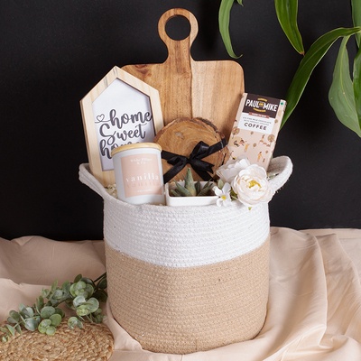 Housewarming Hamper image