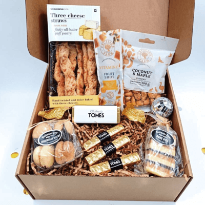 Golden Snack Box image