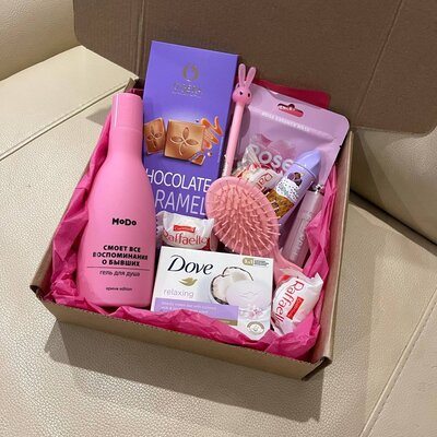 Gleam & Indulge image