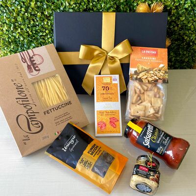 Italian Gourmet Box image