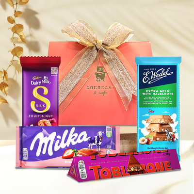 Fruit N Nut Hamper image