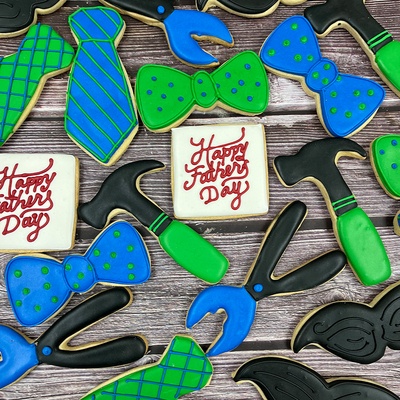 Iced Father's Day Sugar Cookie Gift Set (12)