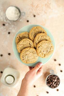CHOCOLATE CHIP: HALF-DOZEN image