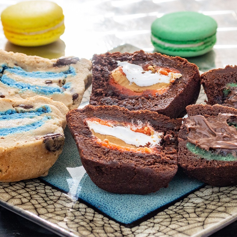 Gluten-free Macarownies™ (8 pack) image