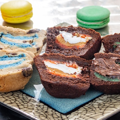Gluten-free Macarownies™ (8 pack) image