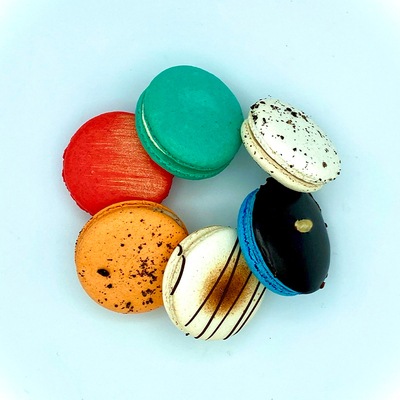 Variety Pack of 6 Extra Large Macarons image