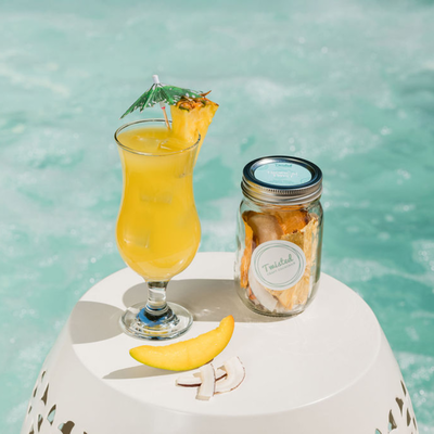 Tropical Twist Cocktail Jar (16 oz) image