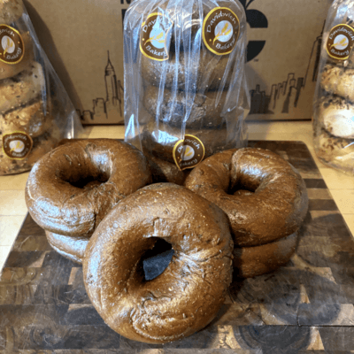 New York Pumpernickel Bagels (10) image