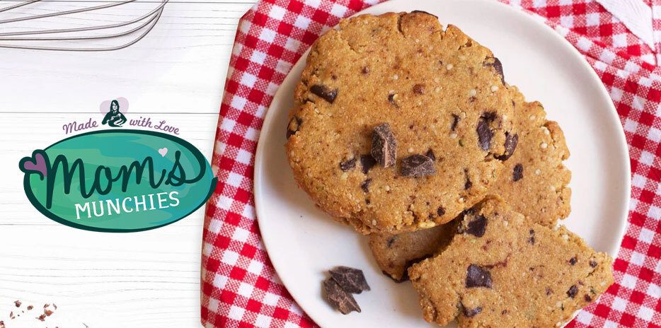 Mom's Organic Munchies-carouselImage-https://images.snackmagic.com/spree/provider_carousel_image/1643/medium/kgxdvug0w5d4zxt8sftj29aucim0.?1762162075