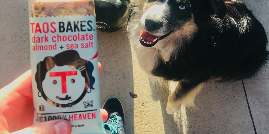 Taos Bakes-carouselImage-https://images.snackmagic.com/spree/provider_carousel_image/1714/medium/9a1qfu5uztldzhos68icg0svq6o2.?1762163177