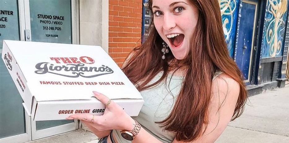 Giordano's Deep Dish Pizza-carouselImage-https://images.snackmagic.com/spree/provider_carousel_image/1787/medium/nw060qa4xghtjiyy0wtxztooklhe.?1762163573