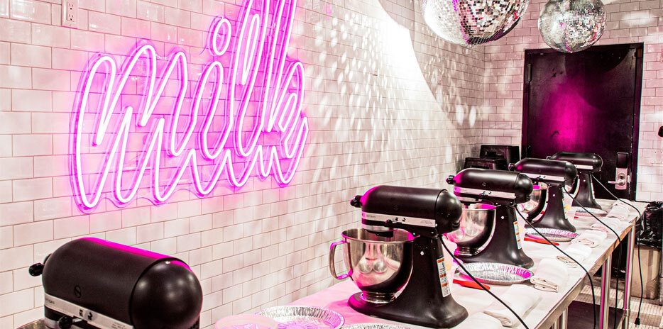 Milk bar-carouselImage-https://images.snackmagic.com/spree/provider_carousel_image/1797/medium/dnx7a7qh0tdq1gx5s7nbzjvko6gd.?1762162270