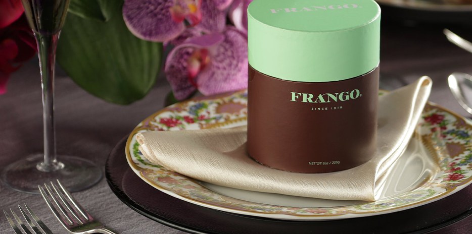 Frango Chocolate-carouselImage-https://images.snackmagic.com/spree/provider_carousel_image/1801/medium/e4l57whk522mtqkuabb29brhxq8u.?1762161850