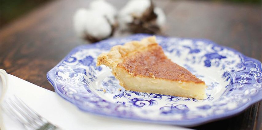 Southern Baked Pie Company-carouselImage-https://images.snackmagic.com/spree/provider_carousel_image/1888/bulk_medium/ntvagb95emw6q4lbrmhl69ax67ic.?1762164291