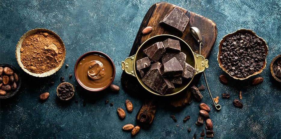 Zotter Chocolates-carouselImage-https://images.snackmagic.com/spree/provider_carousel_image/1949/bulk_medium/izltcgbh9xn1neb94c17o8ms3ivf.?1762162309