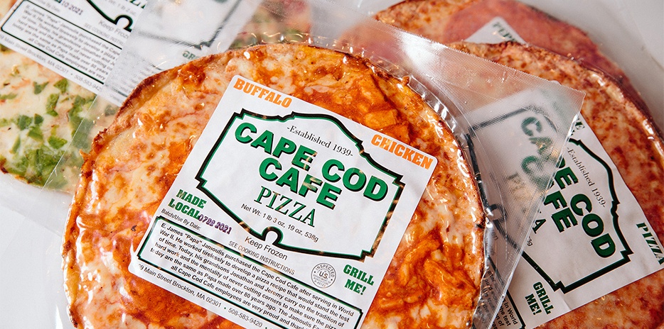 Cape Cod Cafe-carouselImage-https://images.snackmagic.com/spree/provider_carousel_image/1966/bulk_medium/s07y4sal8jdee40rbayga1wf1jg1.?1762162149