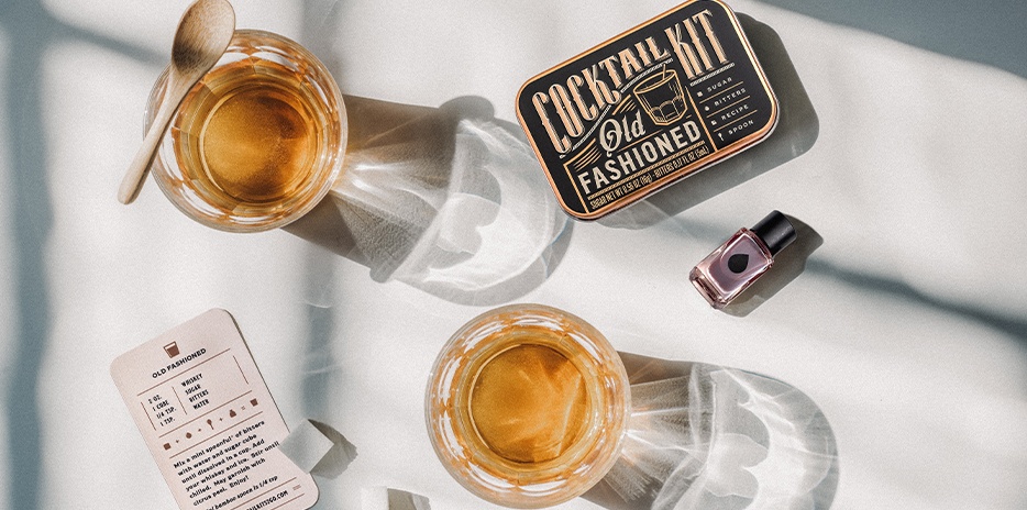 Cocktail Kits 2 Go-carouselImage-https://images.snackmagic.com/spree/provider_carousel_image/2049/bulk_medium/f7dwp9mleg2fqlv6dn0n6yvk1izj.?1762163609