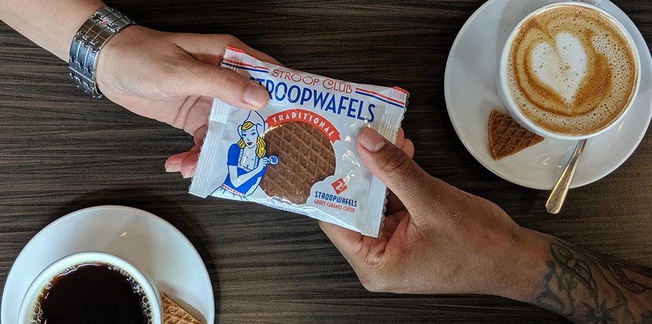 Stroop Club-carouselImage-https://images.snackmagic.com/spree/provider_carousel_image/2146/bulk_medium/rh6fahlcbcz7jhw1mdmoi1k79azg.?1754659006