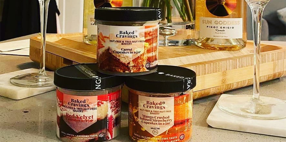 Baked Cravings-carouselImage-https://images.snackmagic.com/spree/provider_carousel_image/2173/medium/2vclktjb3pm27phtvc4chjmaepmw.?1762163578