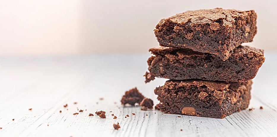 Da Bomb Brownies-carouselImage-https://images.snackmagic.com/spree/provider_carousel_image/2233/bulk_medium/0tli5cgydyea6hb3bttg3rkhzubf.?1762162524