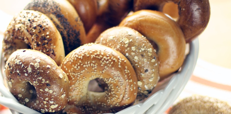 New Yorker Bagels-carouselImage-https://images.snackmagic.com/spree/provider_carousel_image/2349/bulk_medium/krhqvcg4909ky9x8e8exq2fim6ah.?1762162607