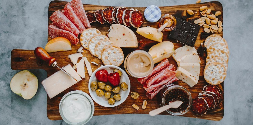 Platterful-carouselImage-https://images.snackmagic.com/spree/provider_carousel_image/2399/bulk_medium/x5txpdnytszdgc11q3hx8enjqkpo.?1762162214