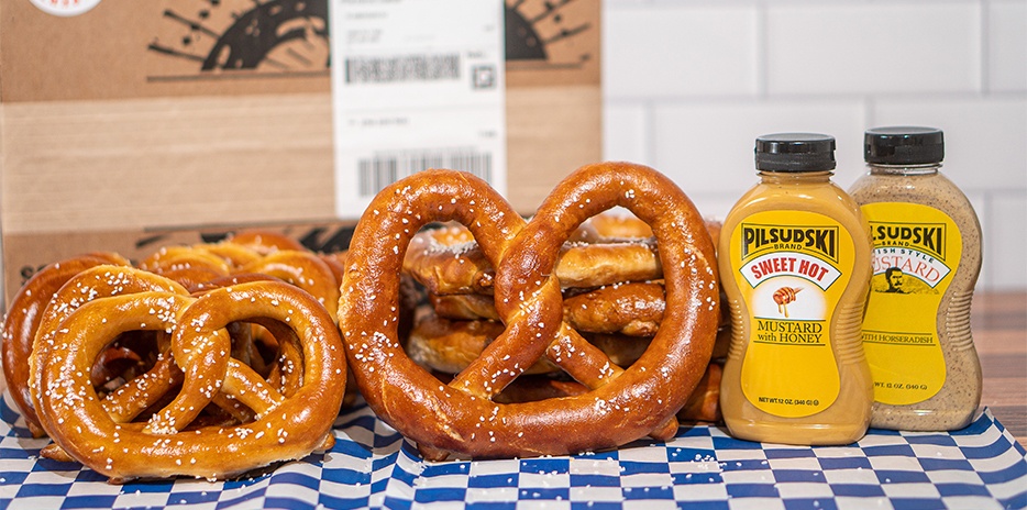 World's Best Pretzels-carouselImage-https://images.snackmagic.com/spree/provider_carousel_image/2483/bulk_medium/315bkpamztvpslw9sl5di9itp4be.?1762162815
