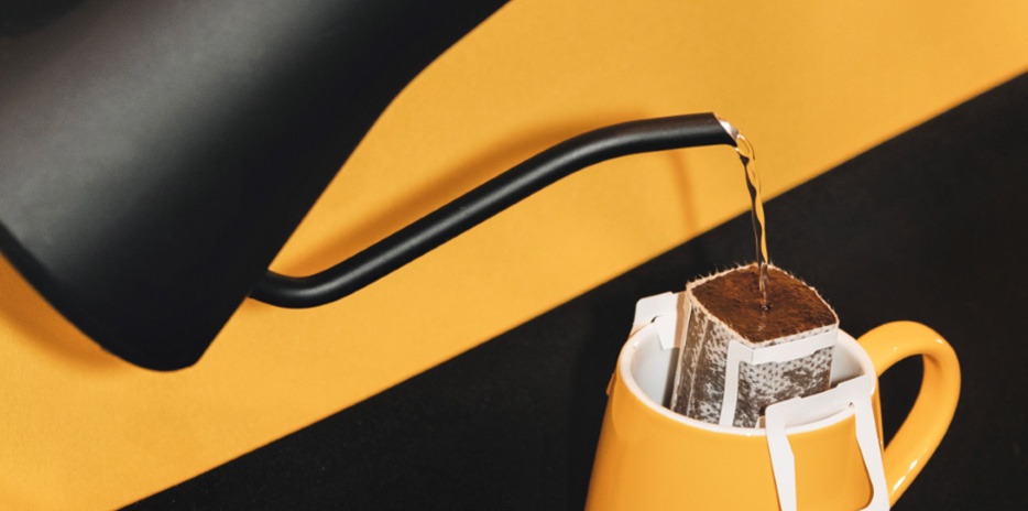 Hooked Coffee-carouselImage-https://images.snackmagic.com/spree/provider_carousel_image/3087/bulk_medium/b58n9f03t0mgkrtemns6ri8cb6ow.?1761241670