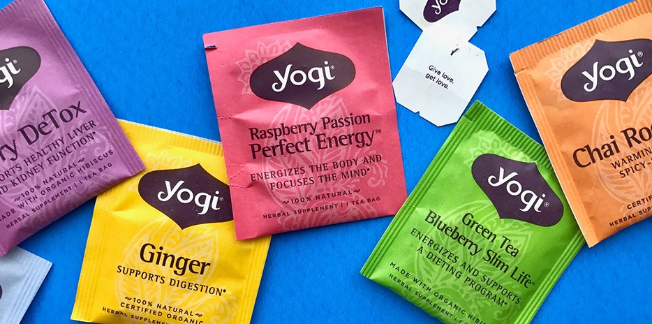 Yogi-carouselImage-https://images.snackmagic.com/spree/provider_carousel_image/5041/bulk_medium/rvwb1lbf22i0w0zpgnzow0ec8b49.?1739912477