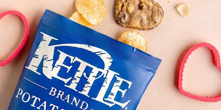 Kettle Brand-carouselImage-https://images.snackmagic.com/spree/provider_carousel_image/5070/bulk_medium/ix2qthgaibtbgvp34hncfgzg5nwv.?1740409790
