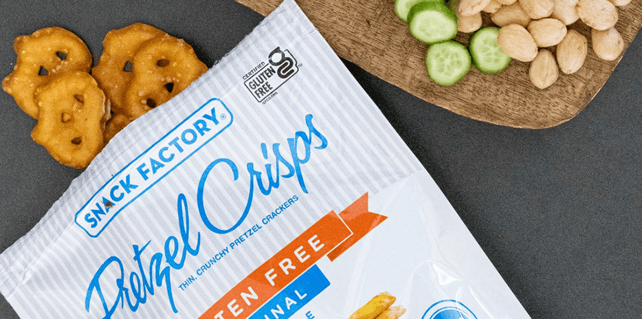 SNACK FACTORY PRETZEL CRISPS-carouselImage-https://images.snackmagic.com/spree/provider_carousel_image/5094/bulk_medium/hdblsji4egb97oqxugk0djbi3fkx.?1740480713