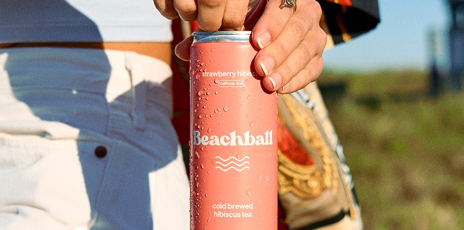 Beachball-carouselImage-https://images.snackmagic.com/spree/provider_carousel_image/5373/bulk_medium/6v22zhl6aazs140z4l70euyer67d.?1759500856