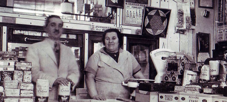 Hal’s New York-carouselImage-https://images.snackmagic.com/spree/provider_carousel_image/783/bulk_medium/apwdaeu14a03lat7fobd98luophs.?1777053082