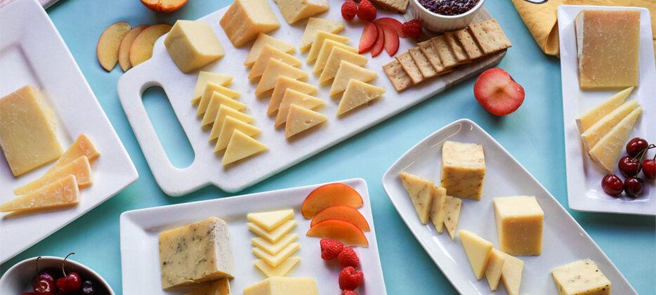 Beecher's Handmade Cheese-carouselImage-https://images.snackmagic.com/spree/provider_carousel_image/886/medium/g28a5mhzitjaz76bwkmttwvs5cma.?1762163221
