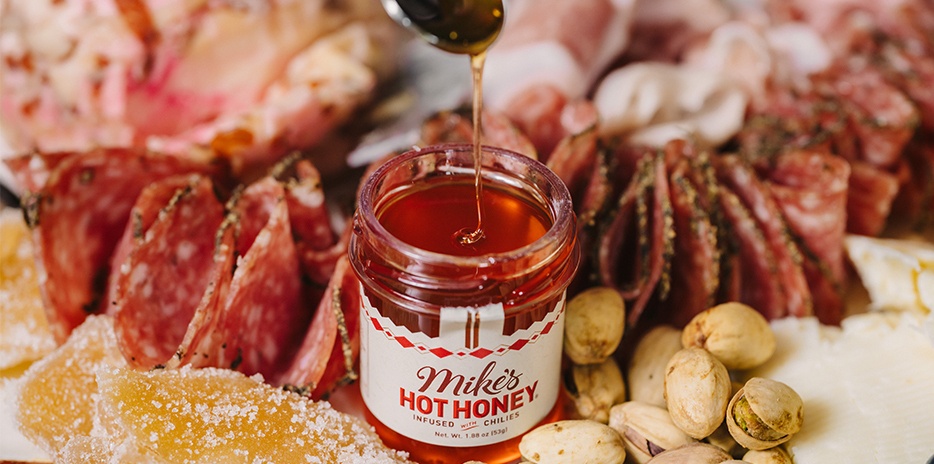 Mike's Hot Honey-carouselImage-https://images.snackmagic.com/spree/provider_carousel_image/964/bulk_medium/87o7gp3f0fkztuu80rxrg376n3x6.?1762162212
